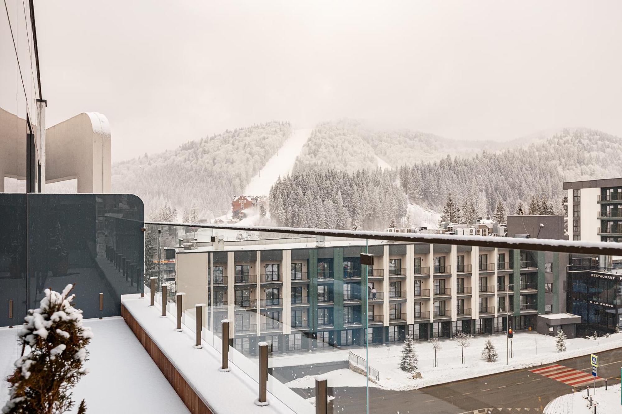 Tavel Hotel & Spa Bukovel Exterior foto